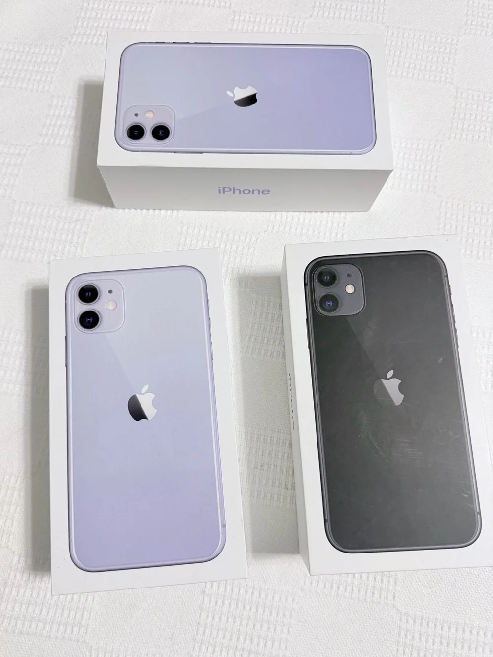 iPhone 11 Box with Charger & Accessory Tray Like New
